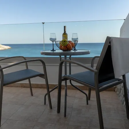 Elegant View Apartment *